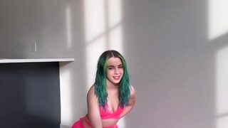 Hot Webcam Babe Loves Dildo Anal Masturbation