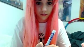 Amateur Webcam Teen Flashes Masturbates