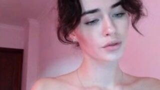 Amateur Webcam Teen Masturbates And Teases